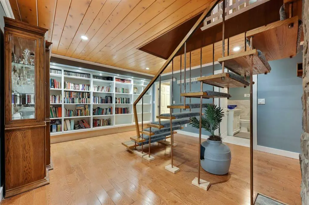 71 Artist View Pointe