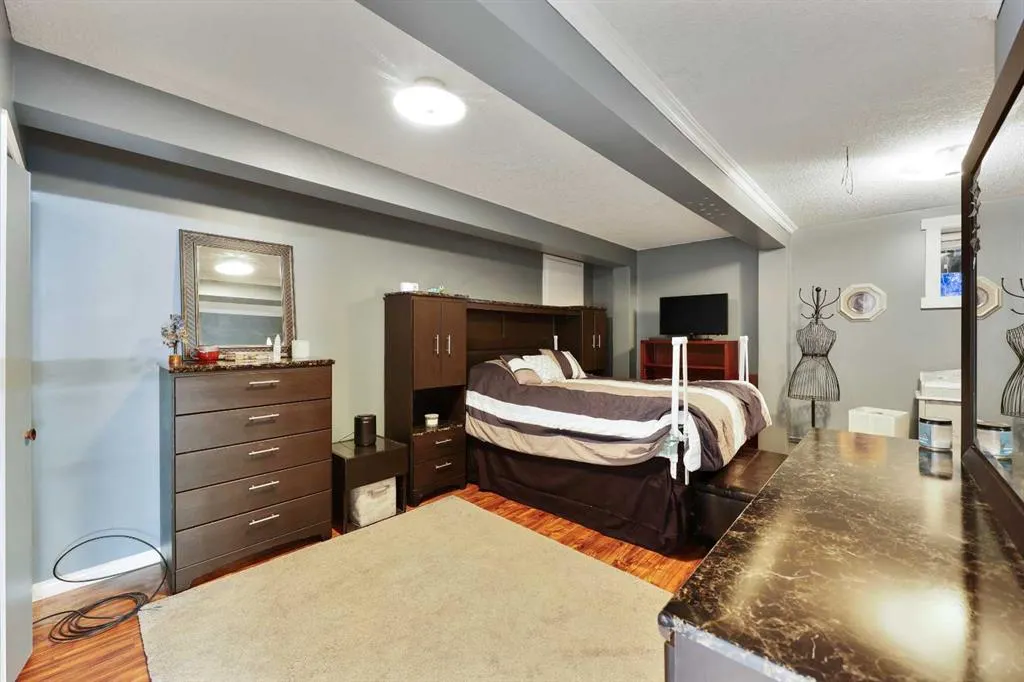 71 Artist View Pointe