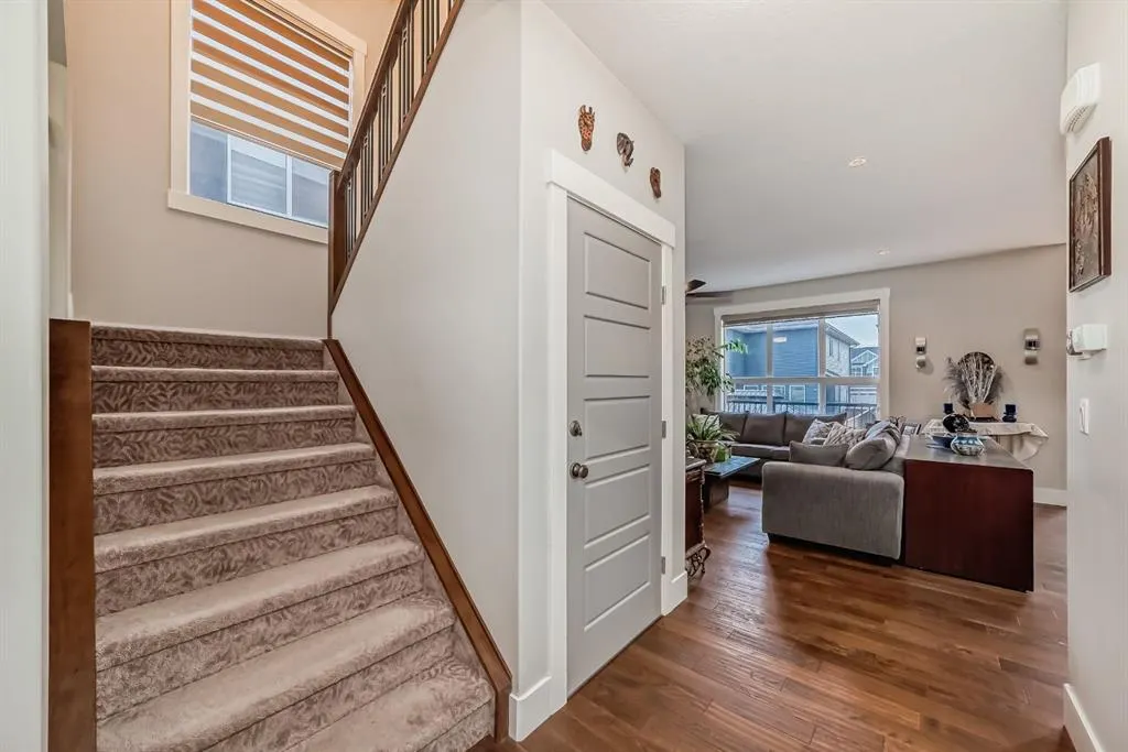 168 kinniburgh Circle