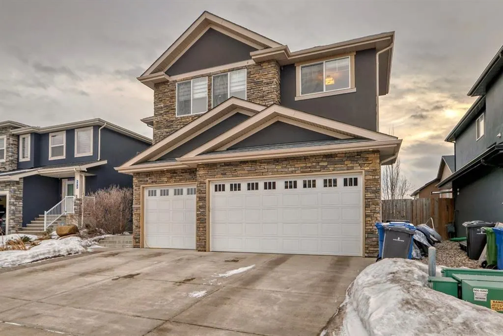 168 kinniburgh Circle