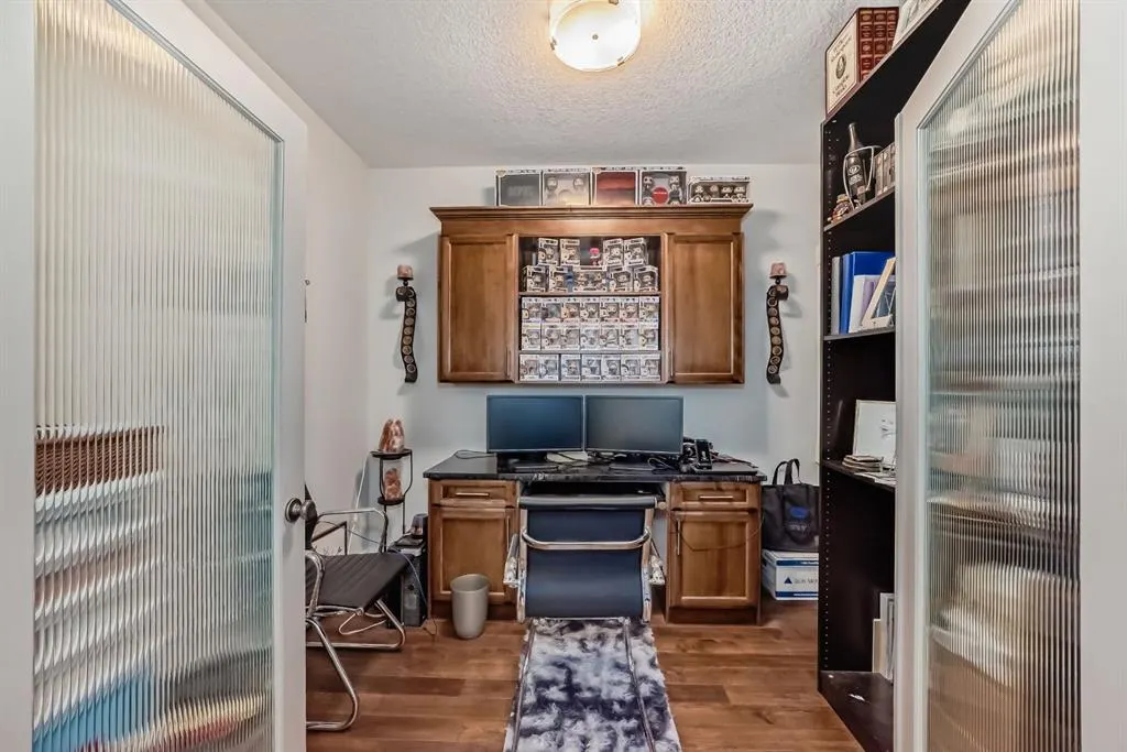 168 kinniburgh Circle