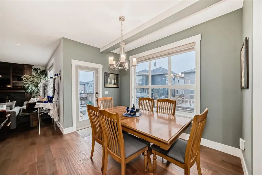 168 kinniburgh Circle