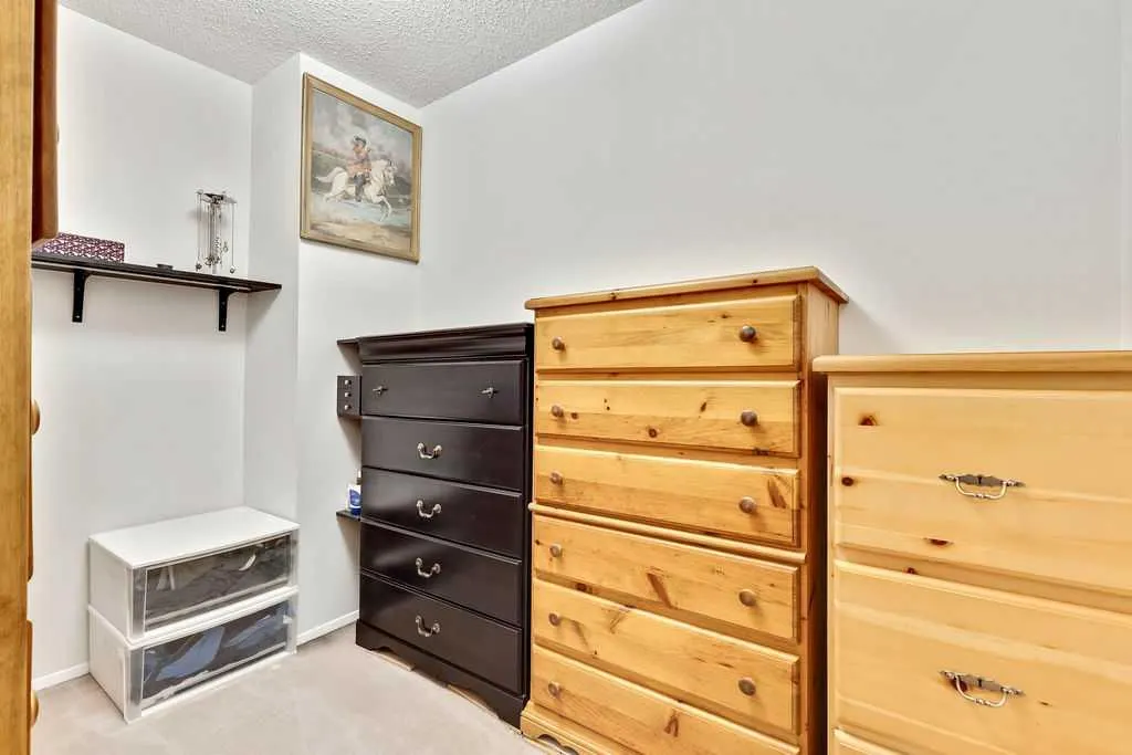 643 4 Avenue NE, #19