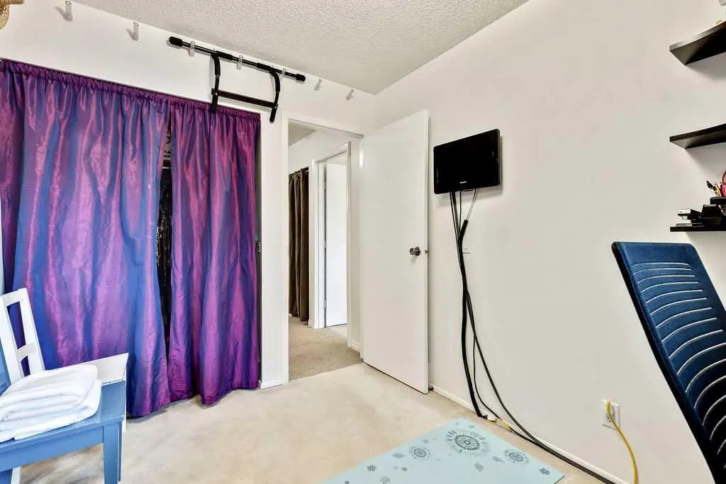 643 4 Avenue NE, #19