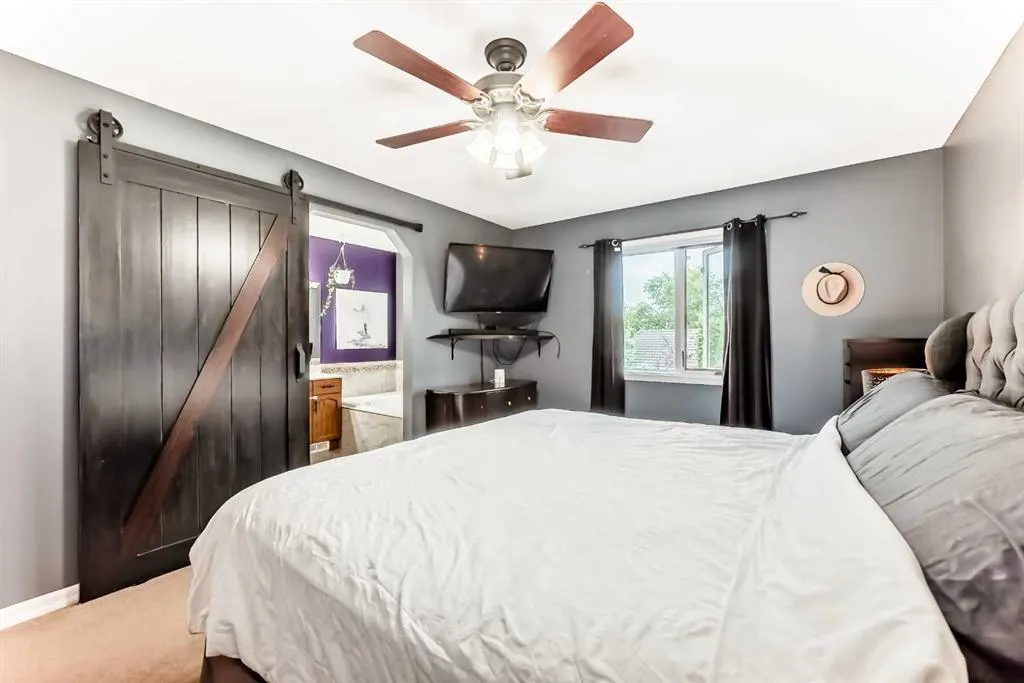296 Lakeside Greens Crescent