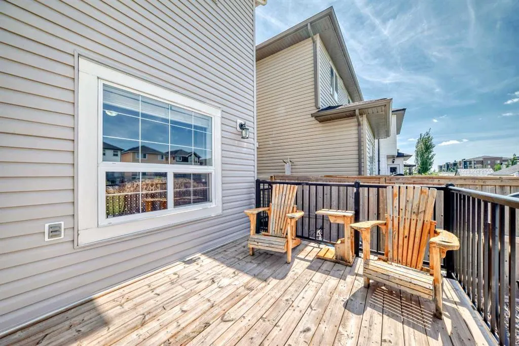 57 Taralake Manor NE