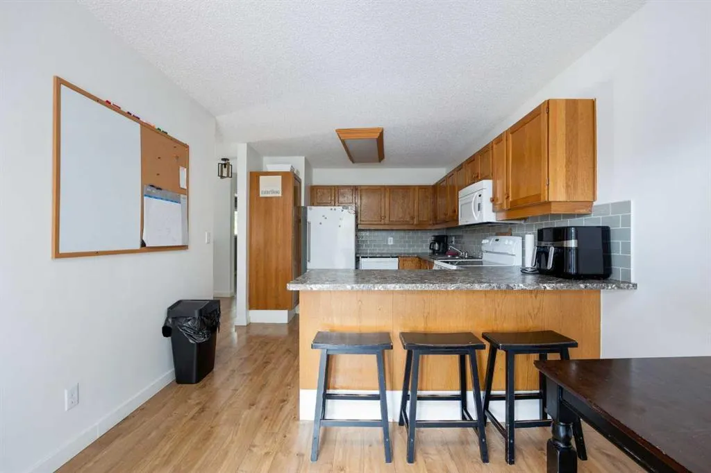 1053 Timberline Drive