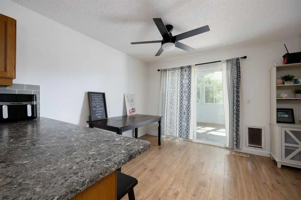 1053 Timberline Drive