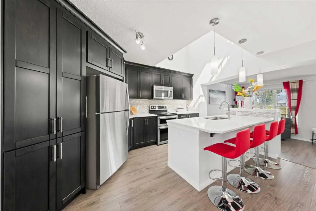 28 Auburn Bay Drive SE
