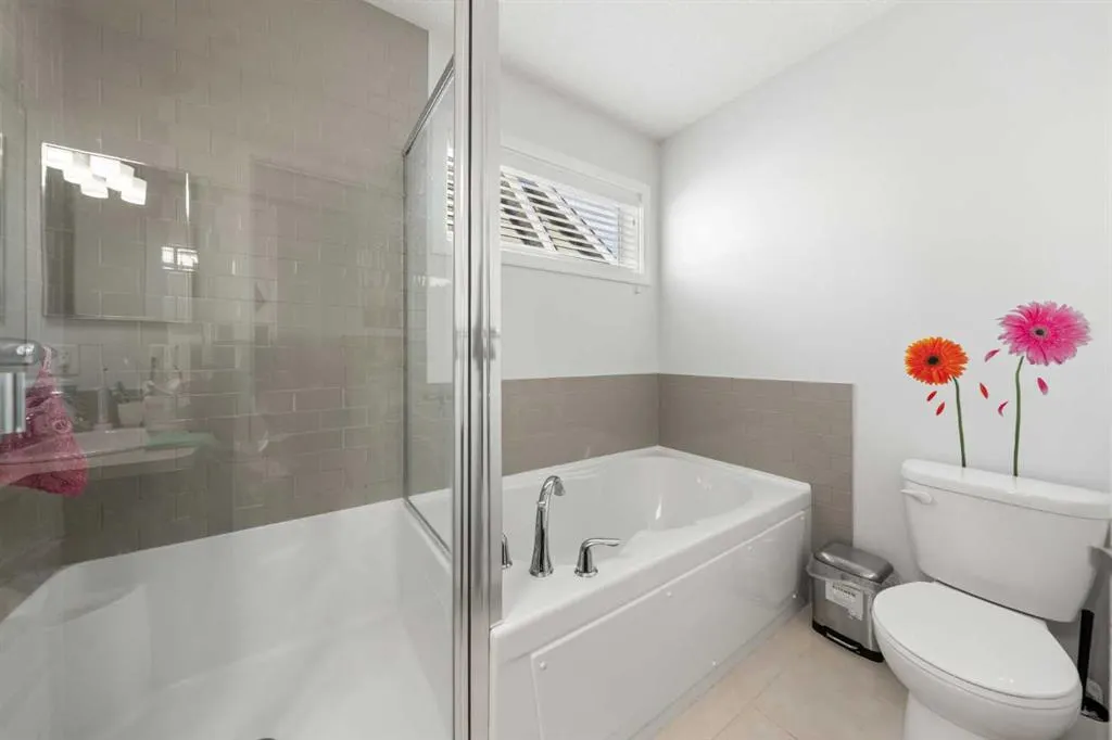 28 Auburn Bay Drive SE