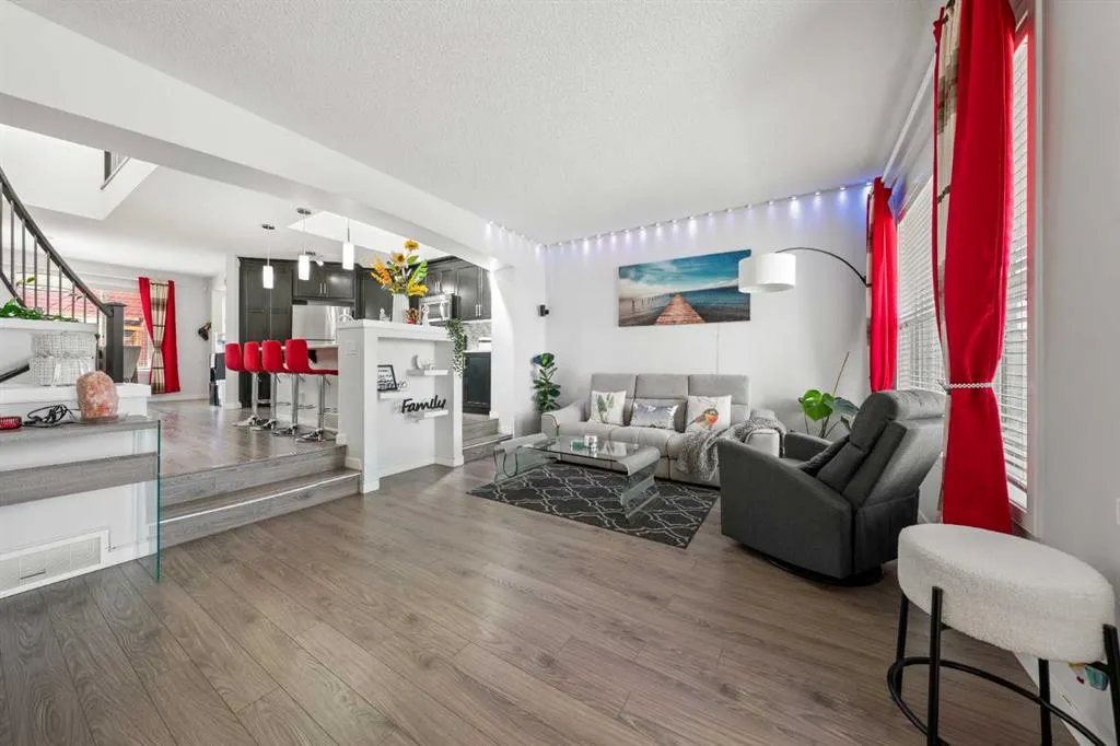 28 Auburn Bay Drive SE