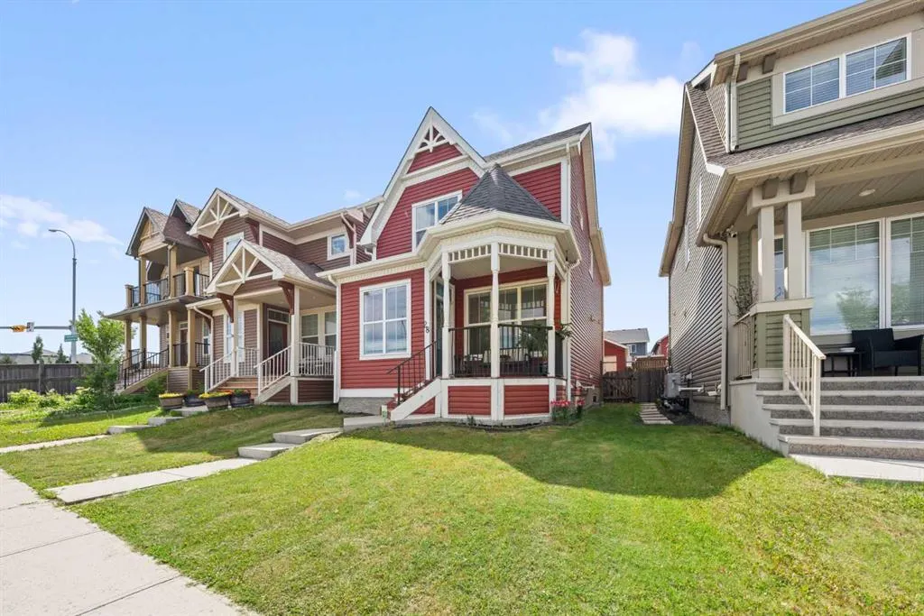 28 Auburn Bay Drive SE