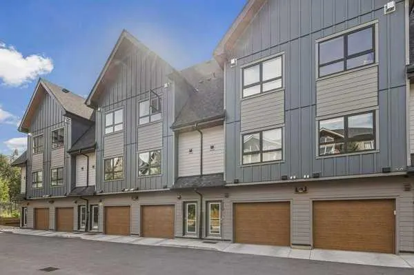 115 Kananaskis Way, #113