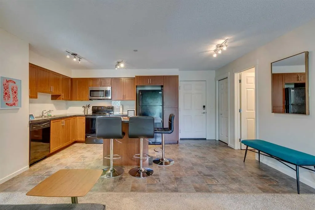 279 Copperpond Common SE, #2210