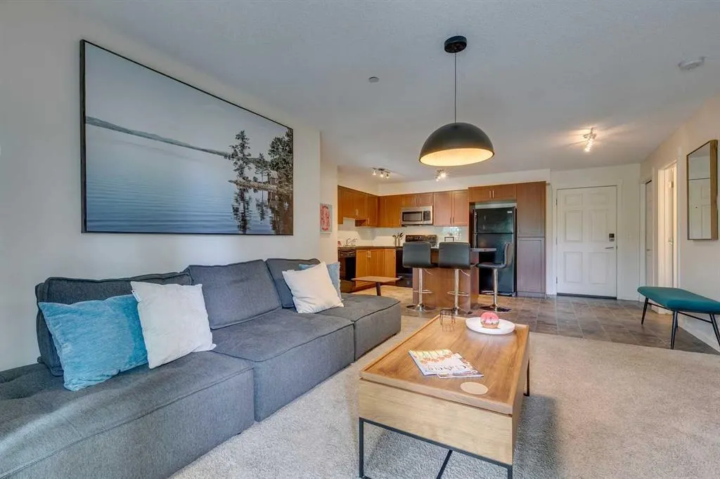 279 Copperpond Common SE, #2210