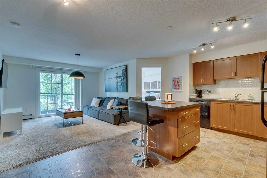 279 Copperpond Common SE, #2210