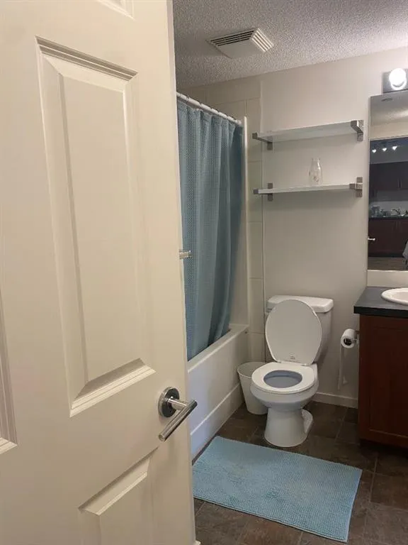 279 Copperpond Common SE, #2210