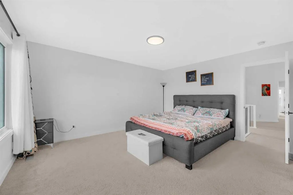 93 Legacy Reach Crescent SE