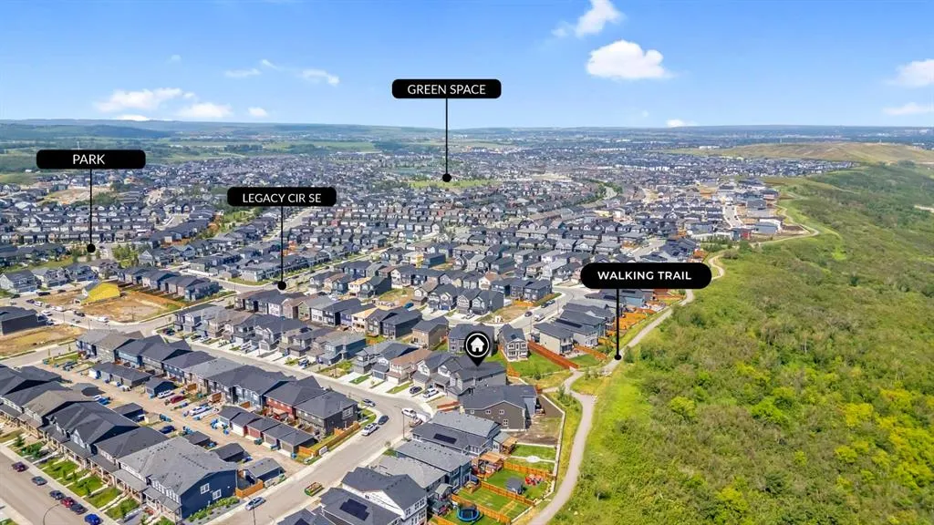 93 Legacy Reach Crescent SE