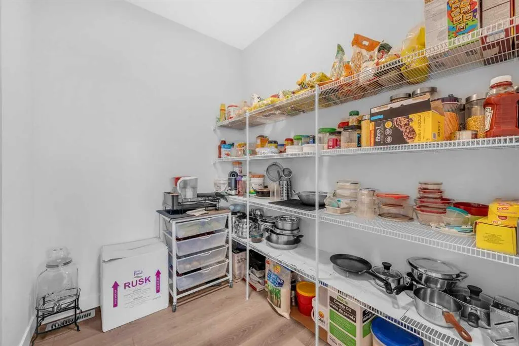 93 Legacy Reach Crescent SE