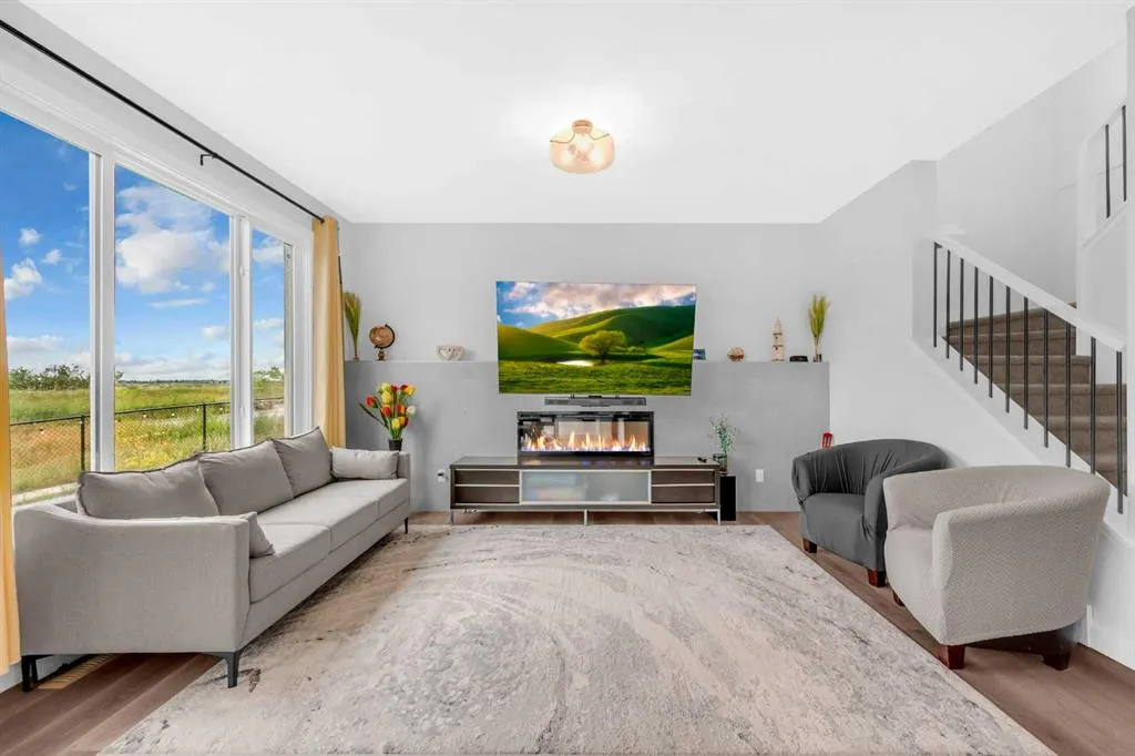93 Legacy Reach Crescent SE
