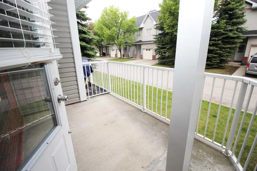 8 Prestwick Pond Terrace SE, #106