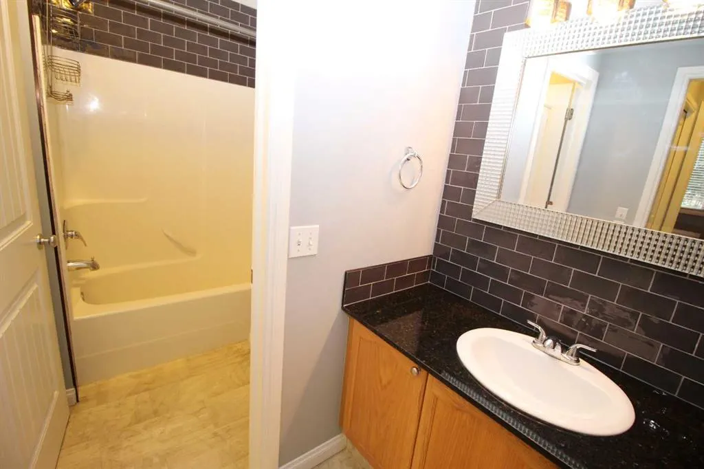 8 Prestwick Pond Terrace SE, #106