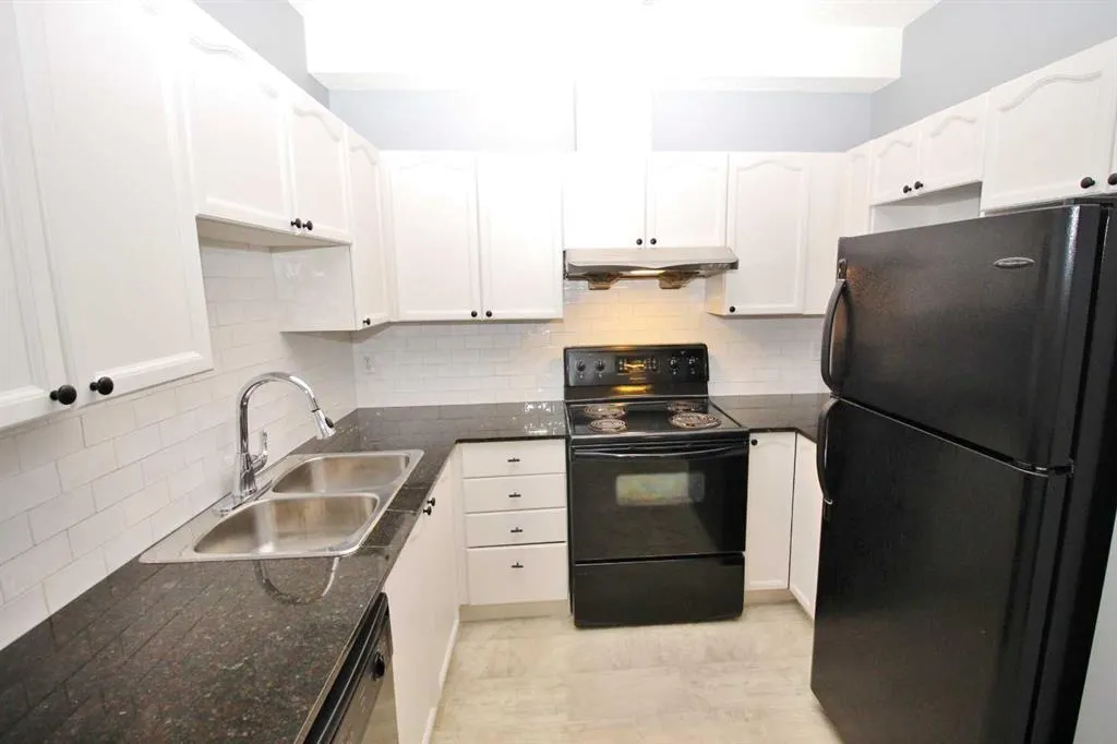 8 Prestwick Pond Terrace SE, #106