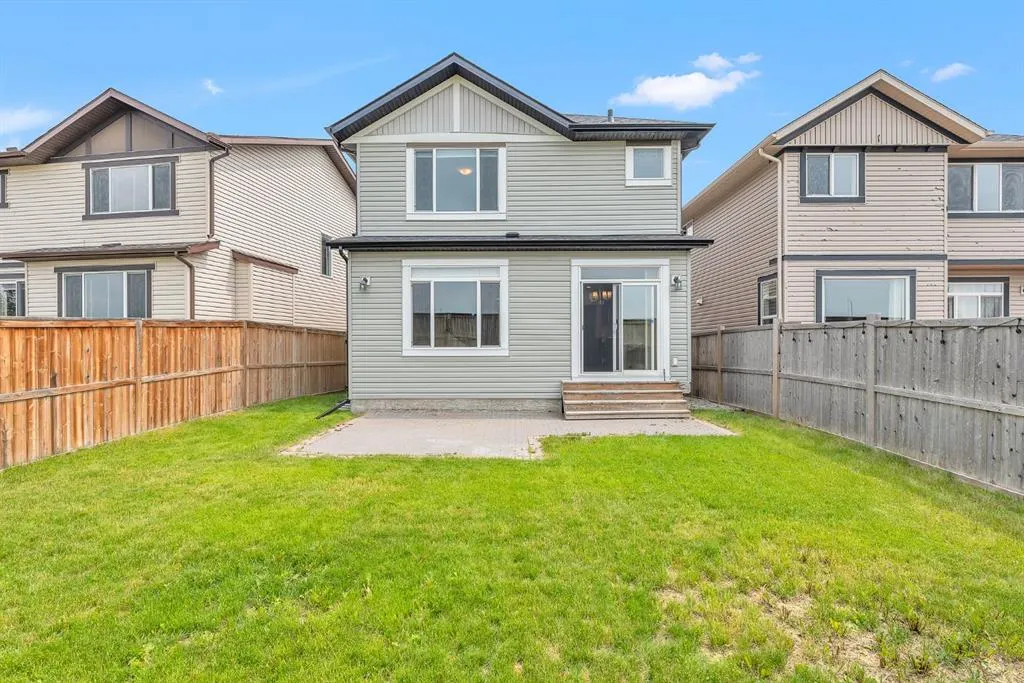 253 Panton Way NW