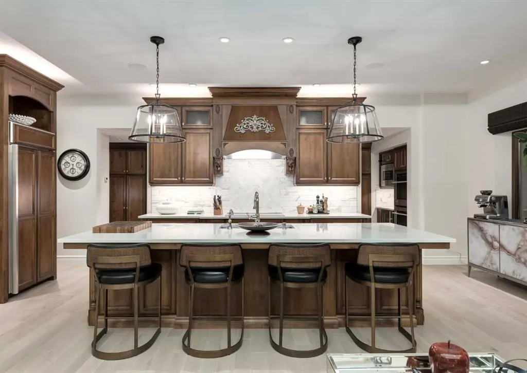 12 Grandview Rise SW