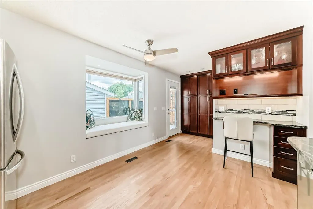 224 Erin Dale Place SE