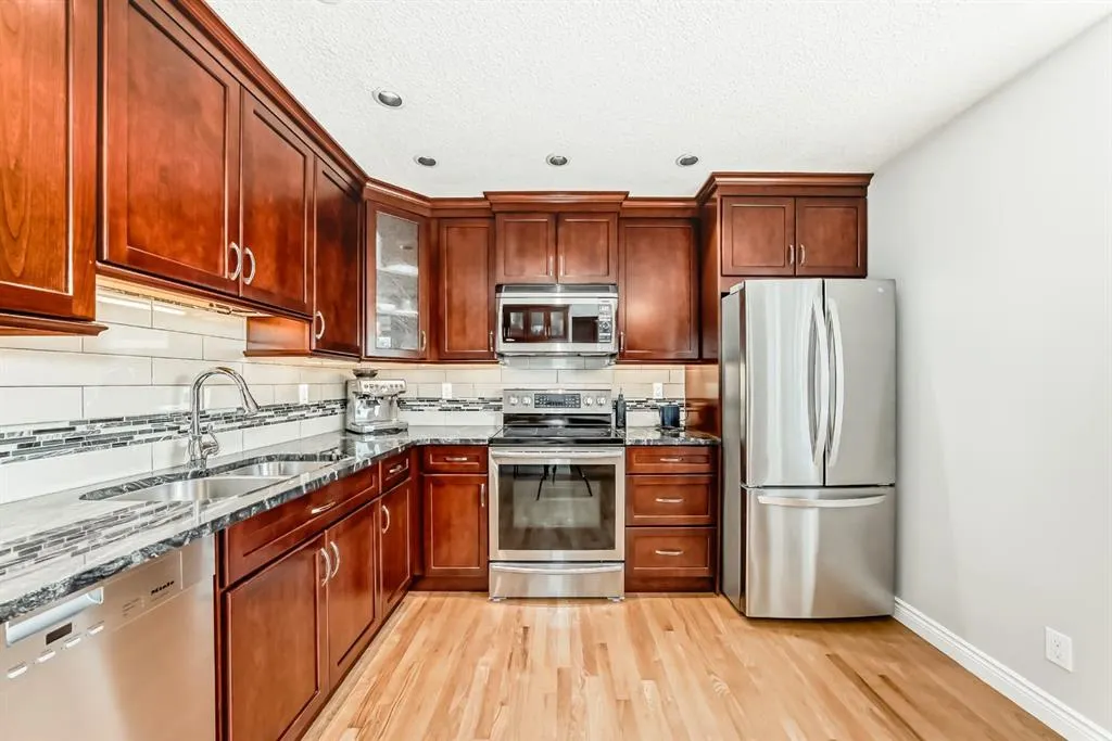 224 Erin Dale Place SE