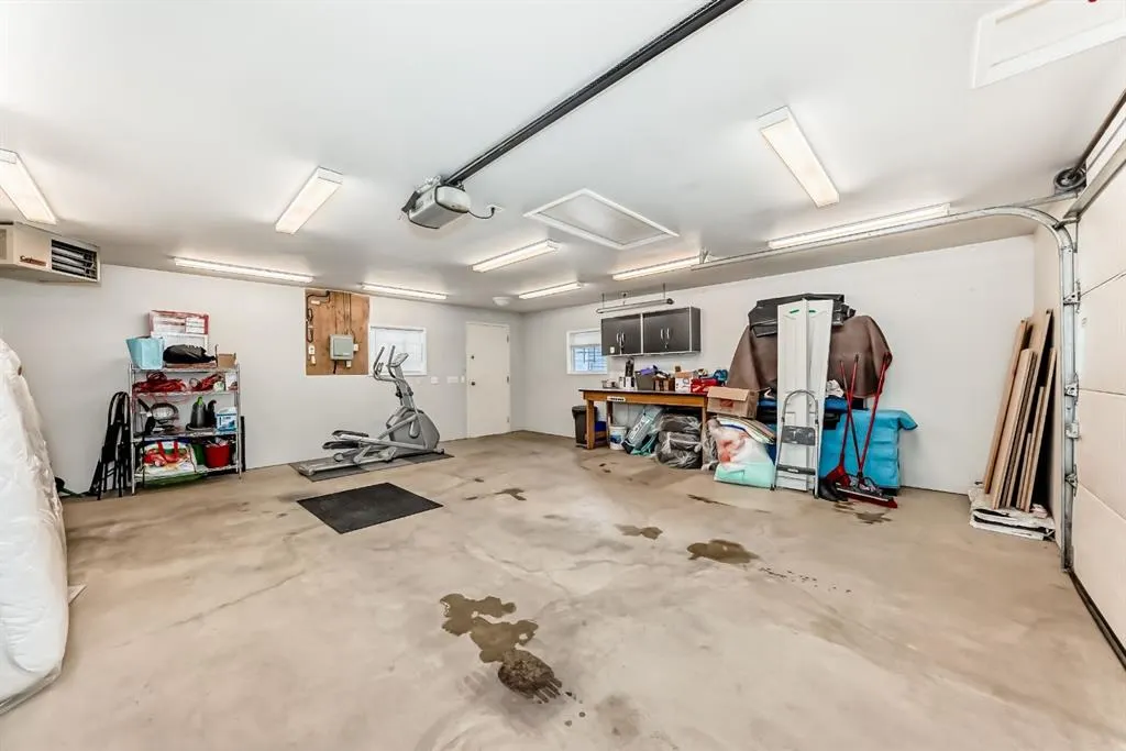 224 Erin Dale Place SE
