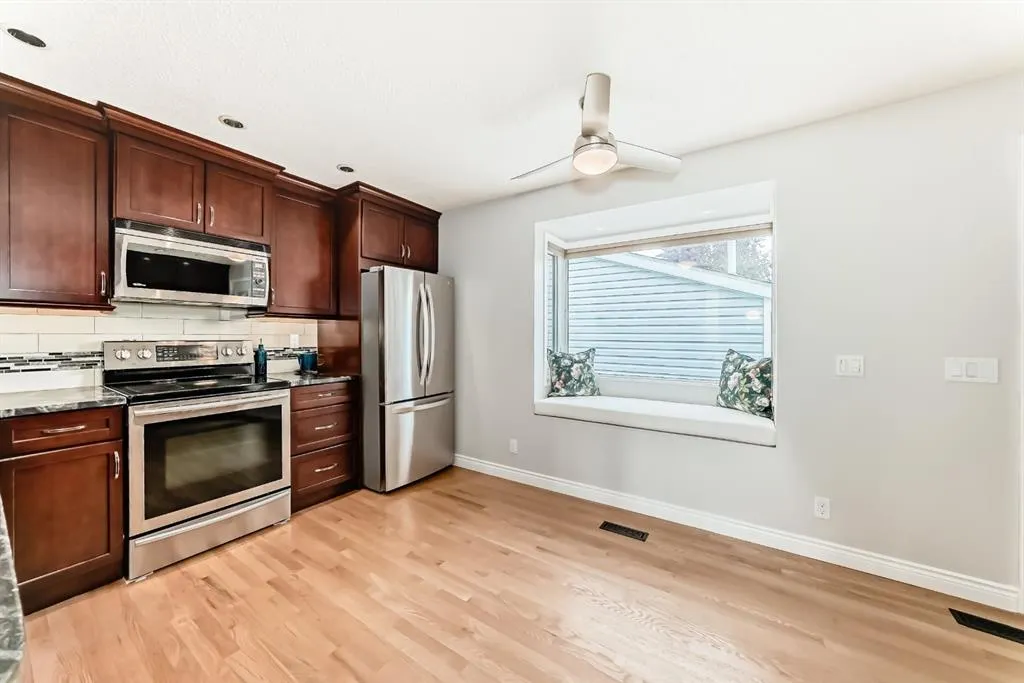 224 Erin Dale Place SE