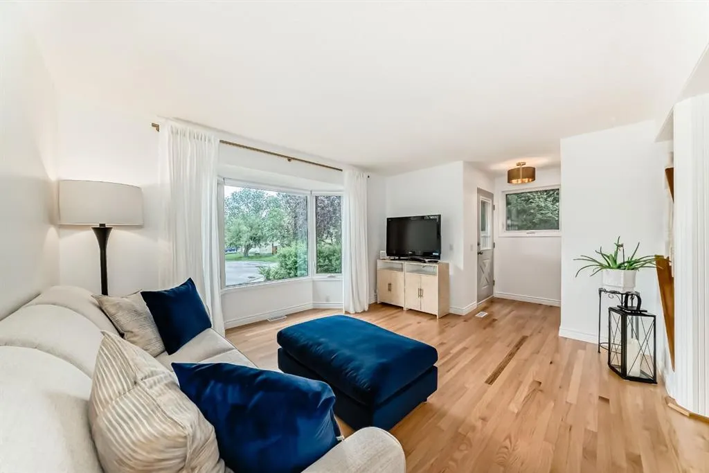 224 Erin Dale Place SE