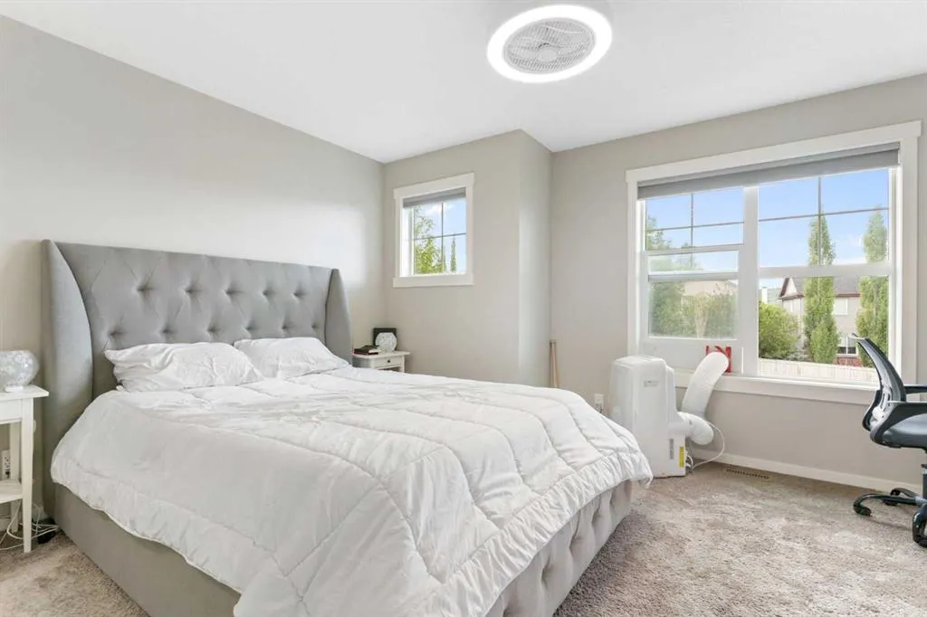 101 Sunset Drive, #711