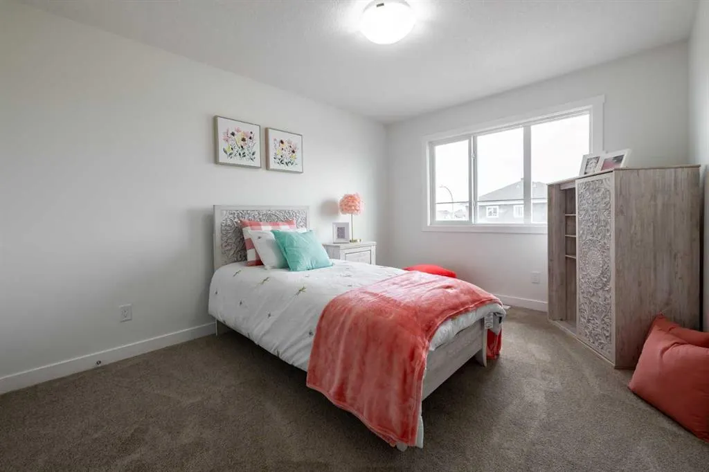 67 Heritage Manor