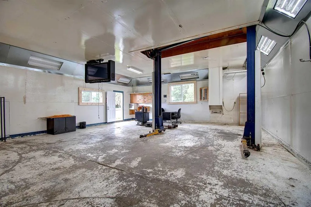 12153 Township Road 284