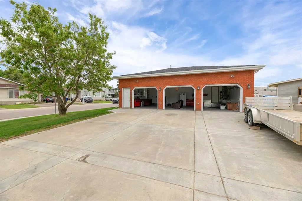 129 Caldwell Crescent
