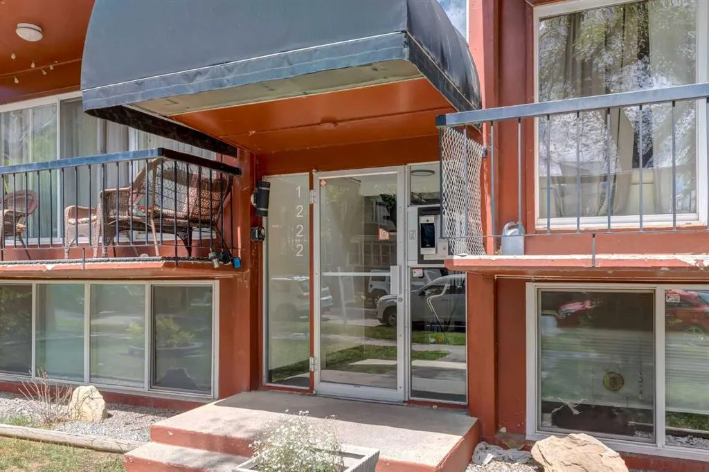 1222 13 Avenue SW, #205