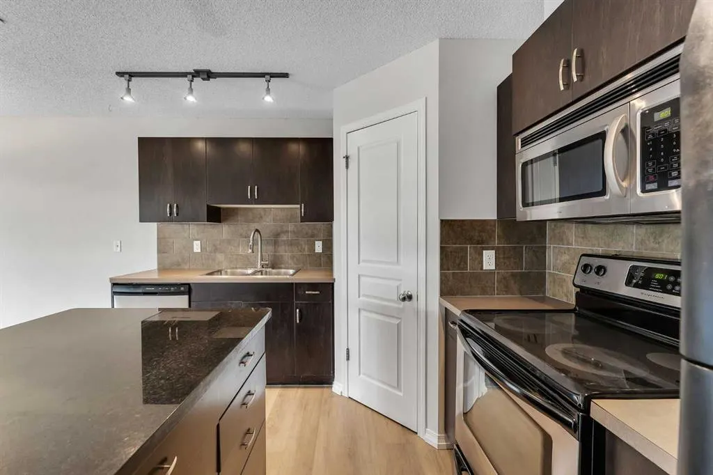 57 Auburn Bay Common SE