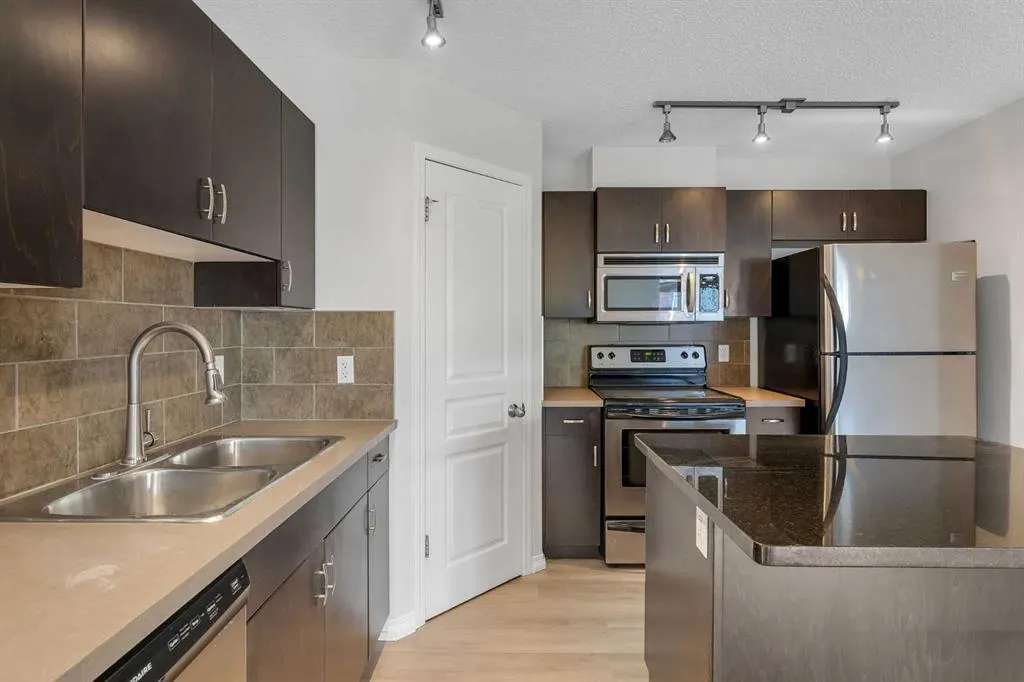 57 Auburn Bay Common SE