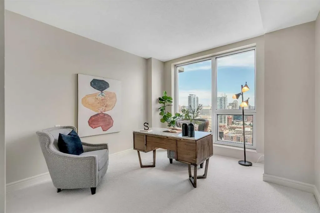 817 15 Avenue SW, #2200