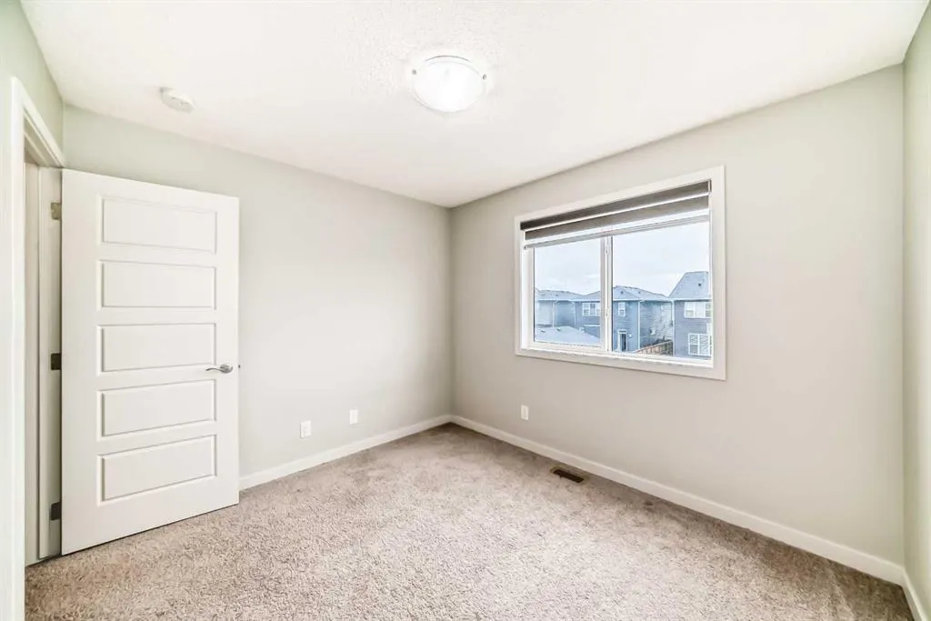 32 Red Embers Parade NE, #720