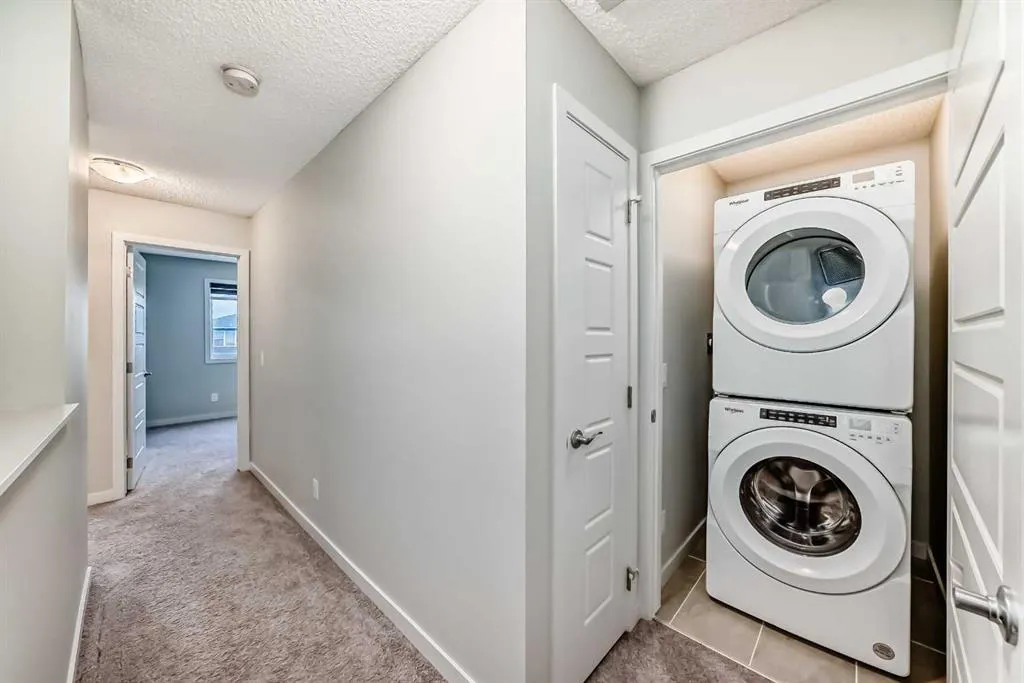 32 Red Embers Parade NE, #720