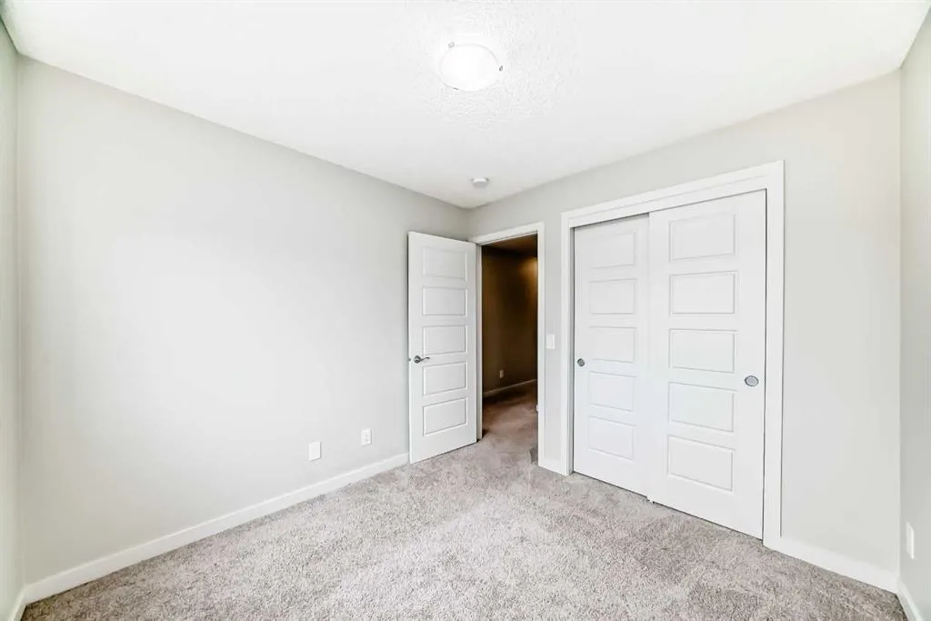 32 Red Embers Parade NE, #720