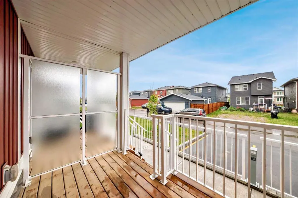 32 Red Embers Parade NE, #720
