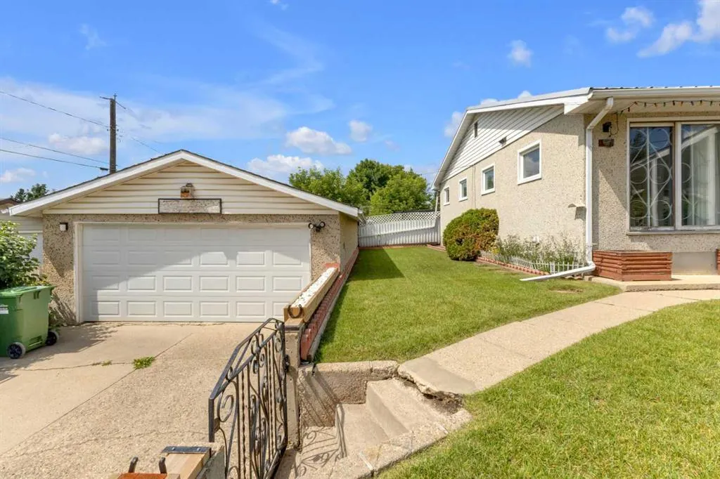 6 Fir Street