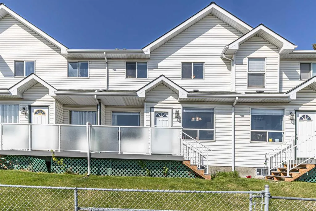 165 Sandpiper Lane NW
