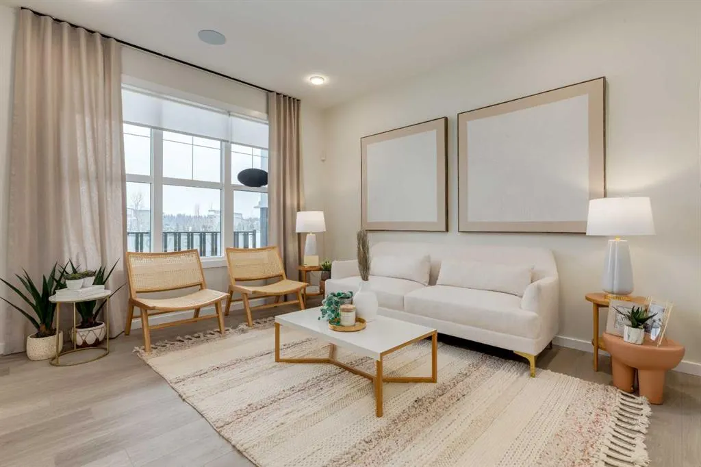 74 Sora Gardens SE